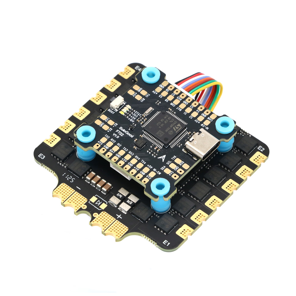 SoloGood F722 F7 6S وحدة تحكم  - مراجعة Speedybee F405 V4 Bls 55A Stack وسعره